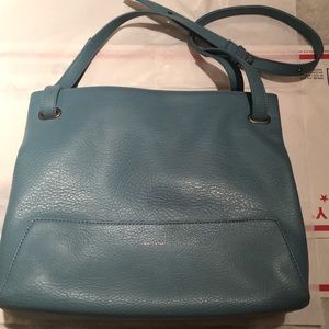 MAT & NAT SHOULDER BAG BLUE